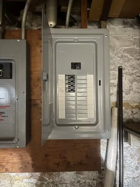 Other - 554 S 4th St, Aurora, IL 60505 photo 3 of 10