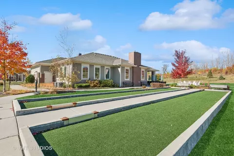 Exterior - 460 Mahogany Dr, Algonquin, IL 60102 photo 6 of 6