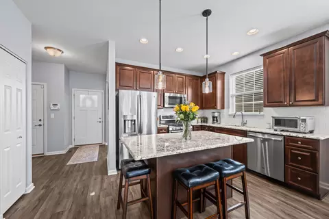 Other - 460 Mahogany Dr, Algonquin, IL 60102 photo 4 of 9