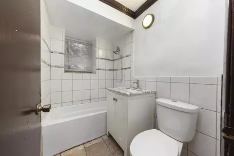 516 S Eastern Ave, Joliet, IL 60433 photo 6