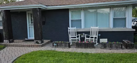 Exterior - 5820 Park Ave, Berkeley, IL 60163 photo 3 of 7
