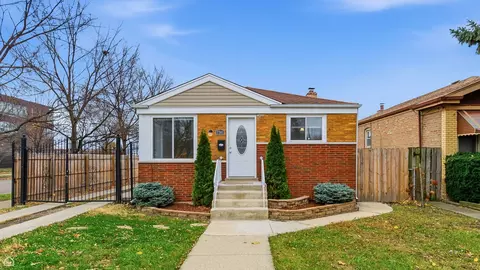 7701 S Christiana Ave, Chicago, IL 60652