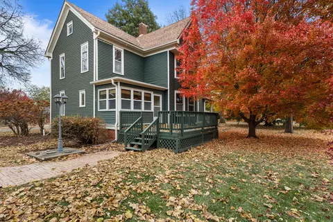 Exterior - 302 S Main St, Mansfield, IL 61854 photo 5 of 6
