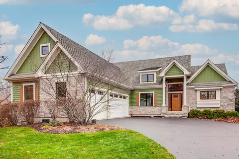 7298 Claridge Ct, Long Grove, IL 60047