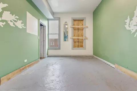 Bedroom - 7356 S Champlain Ave, Chicago, IL 60619 photo 3 of 9