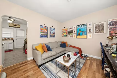 Living - 11400 S Champlain Ave, Chicago, IL 60628 photo 5 of 11