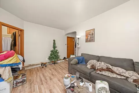 Living - 11400 S Champlain Ave, Chicago, IL 60628 photo 4 of 11