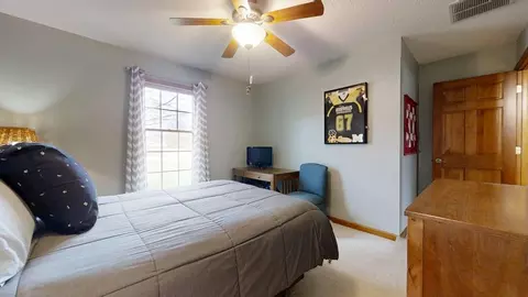 Bedroom - 47 Springchester, Mattoon, IL 61938 photo 6 of 12