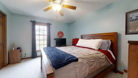 Bedroom - 47 Springchester, Mattoon, IL 61938 photo 9 of 12