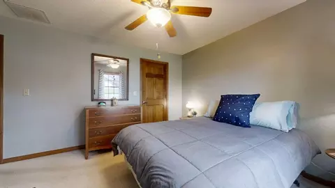 Bedroom - 47 Springchester, Mattoon, IL 61938 photo 8 of 12