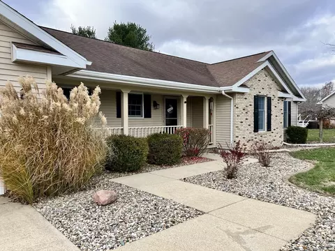 Exterior - 47 Springchester, Mattoon, IL 61938 photo 4 of 13
