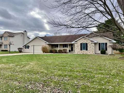 Exterior - 47 Springchester, Mattoon, IL 61938 photo 2 of 13