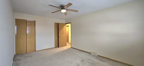 Bedroom - 14920 Wentworth Ave, Dolton, IL 60419 photo 2 of 3
