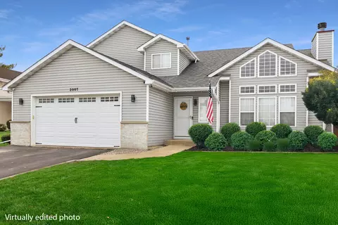 2007 Windcrest Ln, Joliet, IL 60431