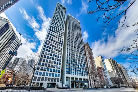 1100 N Lake Shore Dr #19C, Chicago, IL 60611