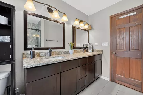 Bath - 9623 S Carls Dr, Plainfield, IL 60585 photo 6 of 6