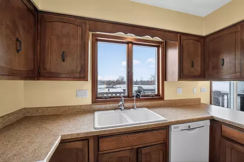 Kitchen - 9623 S Carls Dr, Plainfield, IL 60585 photo 6 of 6