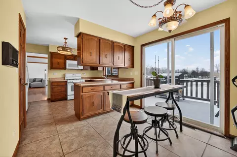 Kitchen - 9623 S Carls Dr, Plainfield, IL 60585 photo 1 of 6