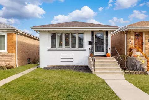 5105 S Mobile Ave, Chicago, IL 60638
