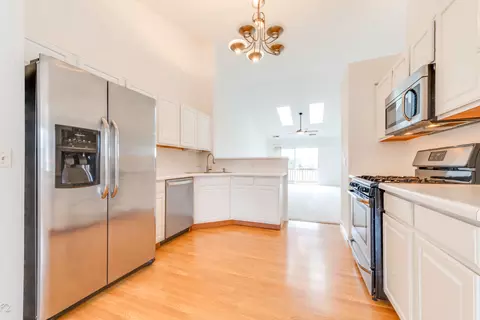 Kitchen - 24181 Pear Tree Cir, Plainfield, IL 60585 photo 2 of 3