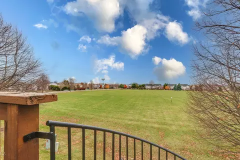 Exterior - 24181 Pear Tree Cir, Plainfield, IL 60585 photo 4 of 7