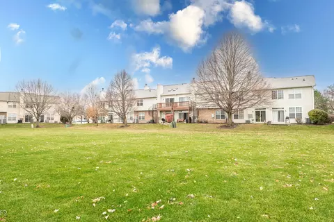 Exterior - 24181 Pear Tree Cir, Plainfield, IL 60585 photo 7 of 7