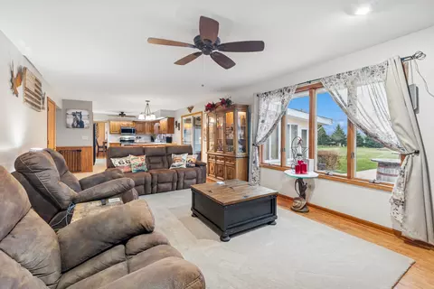 Living - 21851 Helen Dr, Plainfield, IL 60544 photo 3 of 3