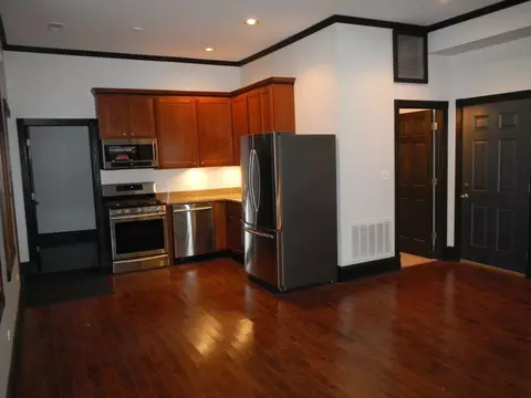 1445 W 16th St, Chicago, IL 60608 photo 7