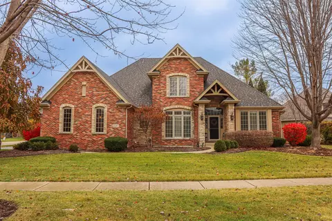 3497 Winding Meadow Ln, Geneva, IL 60134