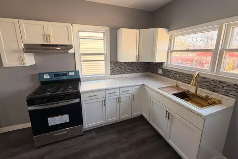 Kitchen - 353 S 5th Ave S, Kankakee, IL 60901 photo 1 of 1