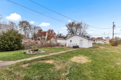 Exterior - 403 E 9th St, Rock Falls, IL 61071 photo 5 of 5