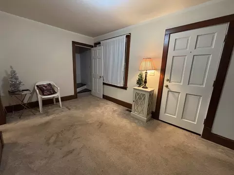 Entry Way - 309 N River Rd, Fox River Grove, IL 60021 photo 1 of 1