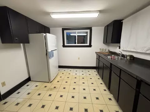 Kitchen - 309 N River Rd, Fox River Grove, IL 60021 photo 1 of 1