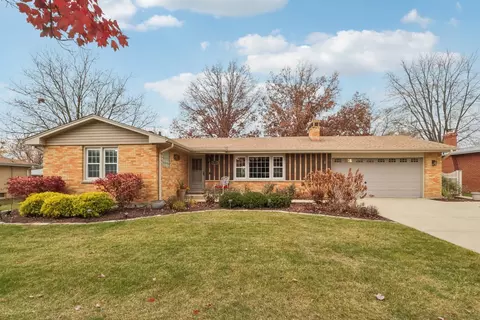 8648 W 145th St, Orland Park, IL 60462