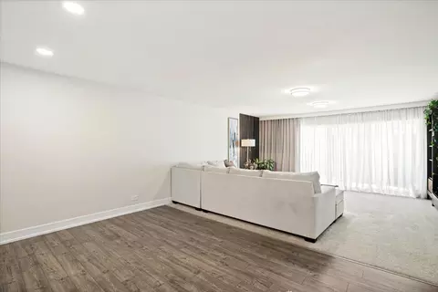 5200 Carriageway Dr #302, Rolling Meadows, IL 60008 photo 15
