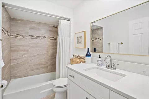 5200 Carriageway Dr #302, Rolling Meadows, IL 60008 photo 19