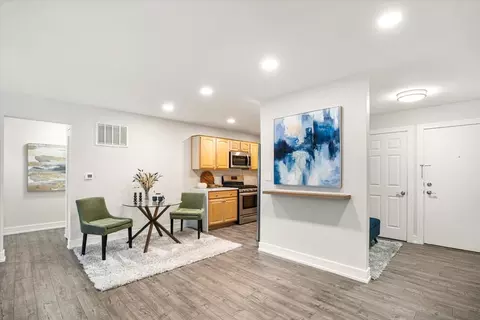 5200 Carriageway Dr #302, Rolling Meadows, IL 60008 photo 14