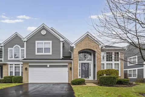 4349 Exeter Ln, Northbrook, IL 60062