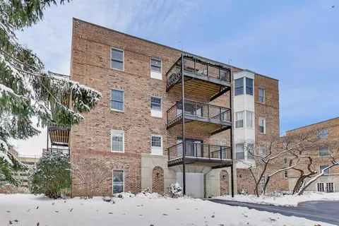 1730 Hinman Ave #3A, Evanston, IL 60201