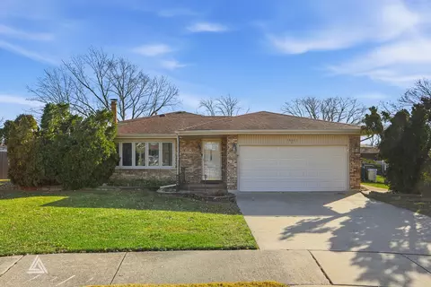 18021 Pin Oak Ct, Tinley Park, IL 60477