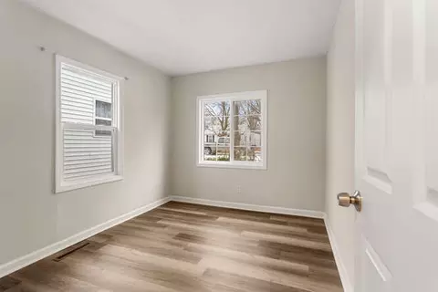 Bedroom - 607 N James St, Champaign, IL 61821 photo 1 of 6