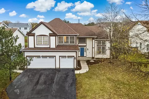 601 Lake Cornish Way, Algonquin, IL 60102 photo 2