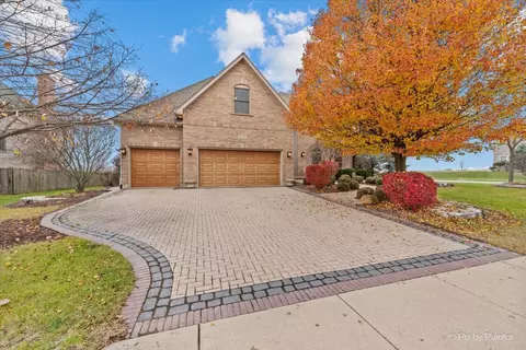 13302 Rosewood Ln, Plainfield, IL 60585