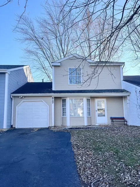 617 Yale Ln #617, Island Lake, IL 60042
