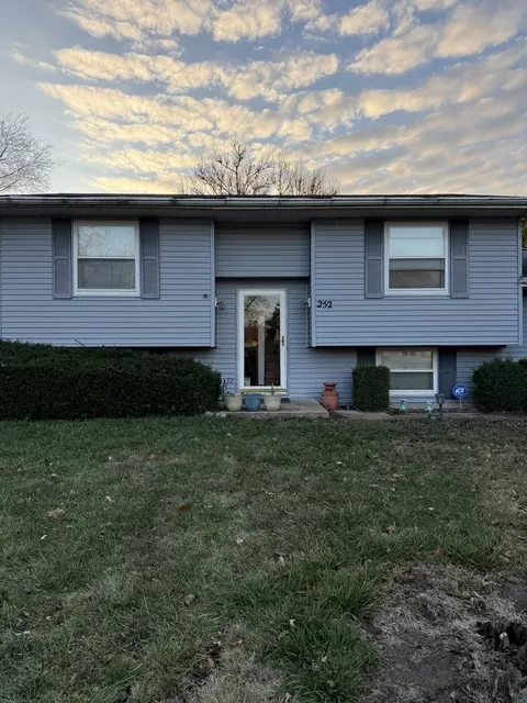 252 Alexander Dr, Rantoul, IL 61866