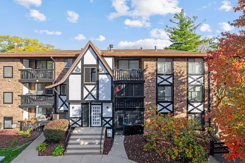 13615 Lavergne Ave #110, Crestwood, IL 60418
