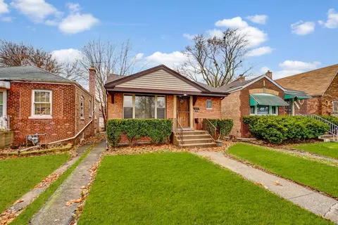 14220 S Eggleston Ave, Riverdale, IL 60827
