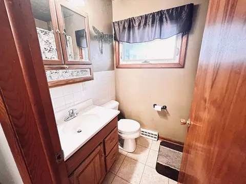 100 E Willow St, Fairbury, IL 61739 photo 15