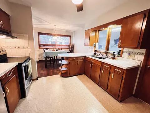 100 E Willow St, Fairbury, IL 61739 photo 16