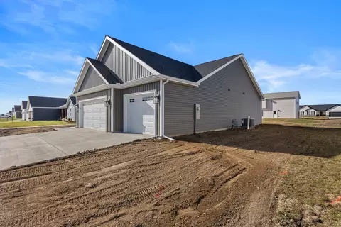 503 Jerin Dr, Fisher, IL 61843